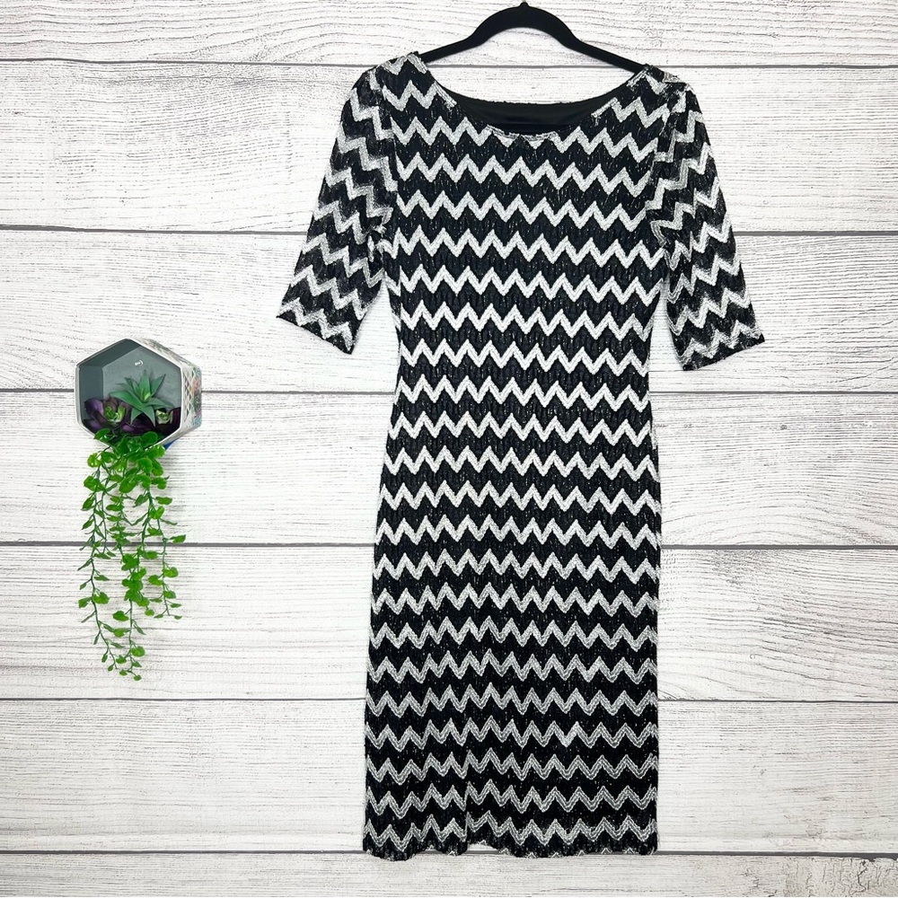 Connected Apparel Shimmery Black & Metallic Silver Chevron Striped Dress Size 6